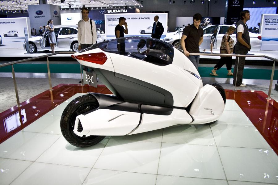  Honda 3R-C Electric Vehicle Concept 2010 года  (фото 25 из 36)